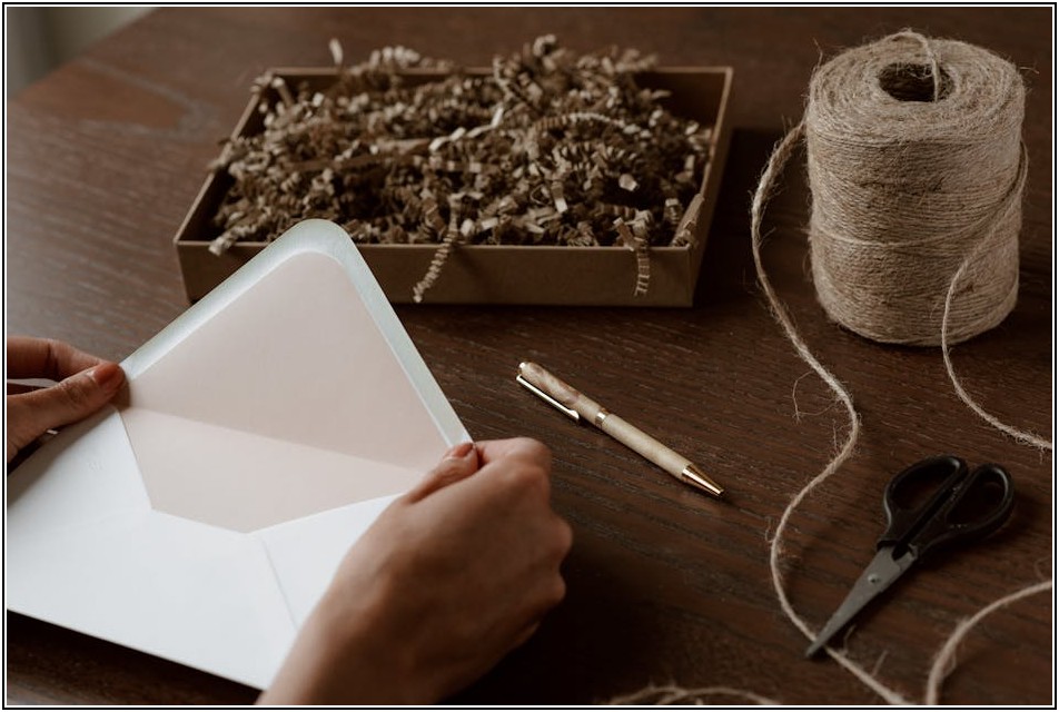 버리지 마세요! 포장 종이 봉투의 무궁무진 활용법