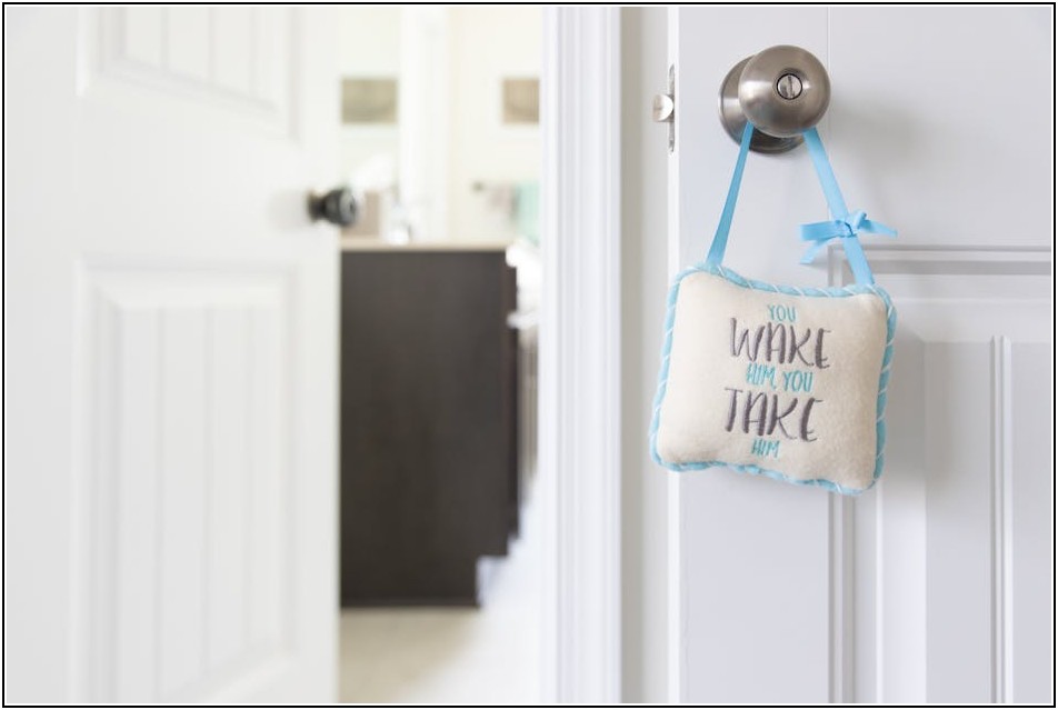 인테리어 효과 UP! 방문 손잡이 종류별 교체 팁