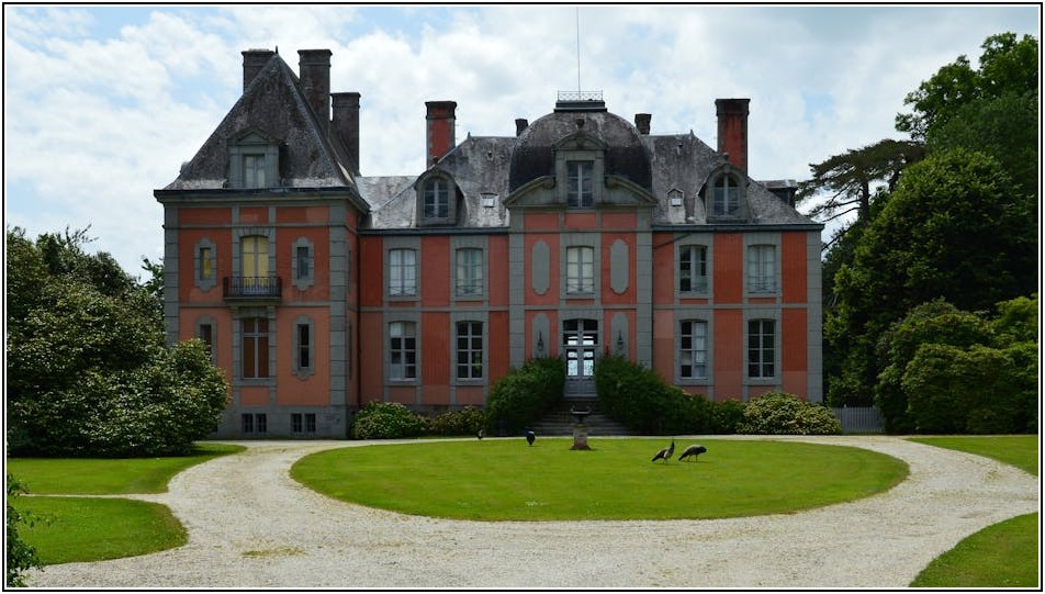 차원이 다른 PC방, 최고의 게임 환경과 편의