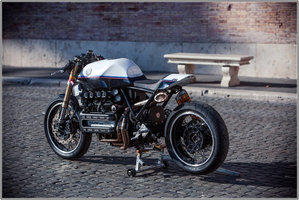 내 차 K5 크롬, 깔끔하게 제거하는 방법은?