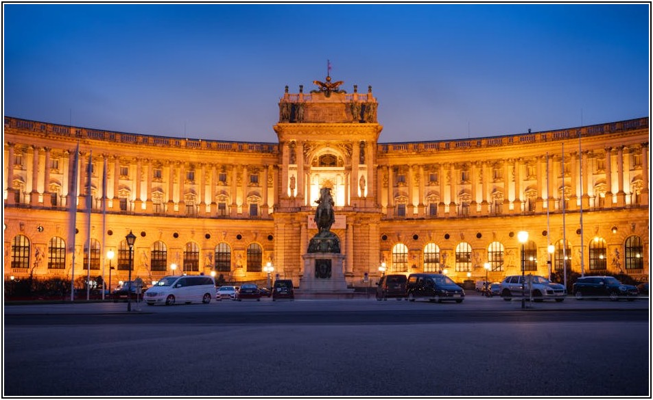 칼퇴 보장! 근무 시간 효율적으로 쓰는 생산성 팁