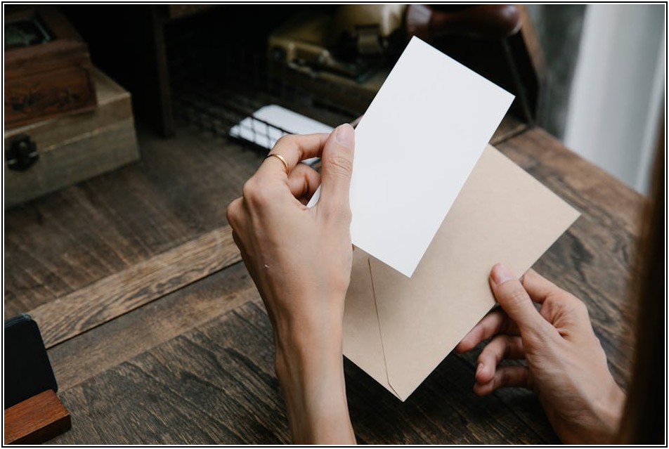 고객의 마음을 사로잡는 프라이스 카드 문구 전략