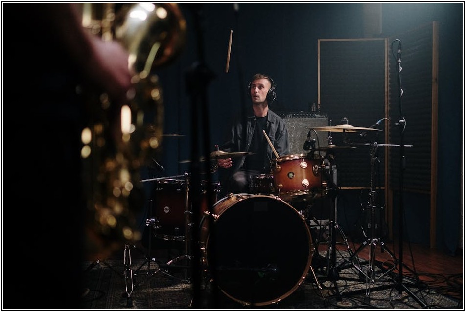 쉽고 빠른 악보 제작, 온라인 서비스로 음악 꿈을 펼치세요