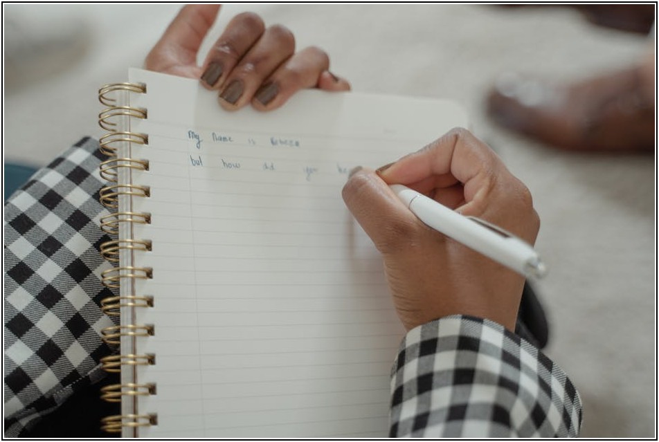 표절 검사기로 인생 역전! 글쓰기 실력 향상 비결