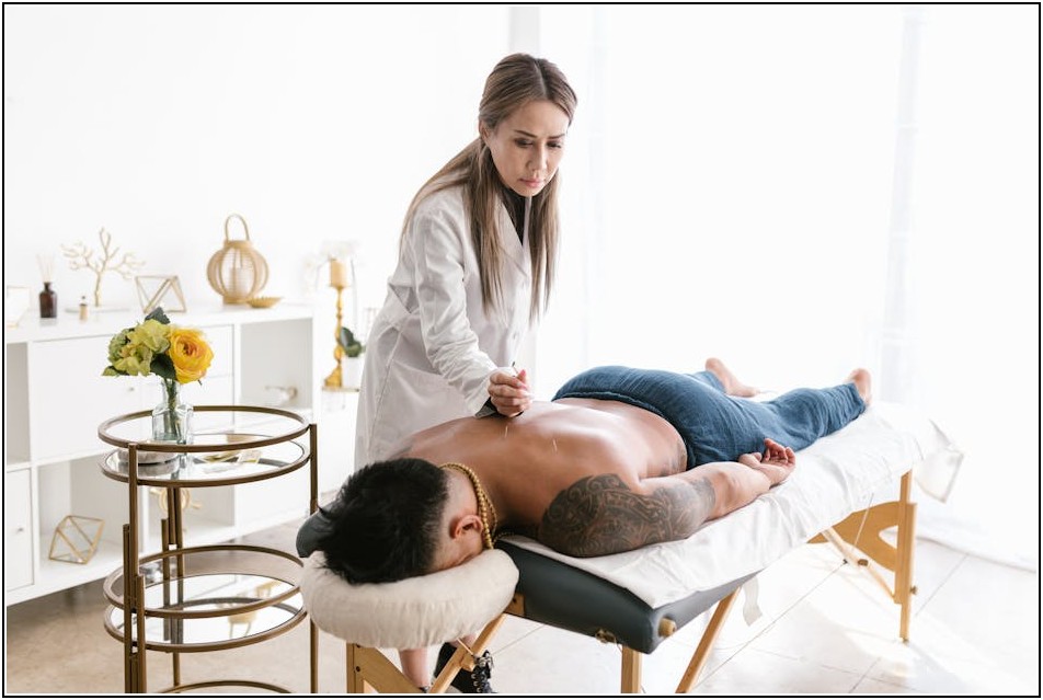 자동차 사고 후유증, 한방 치료로 건강 되찾는 비결