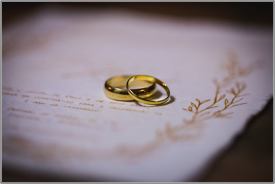 개성 넘치는 결혼 축하, 모바일 청첩장 영상으로 완성