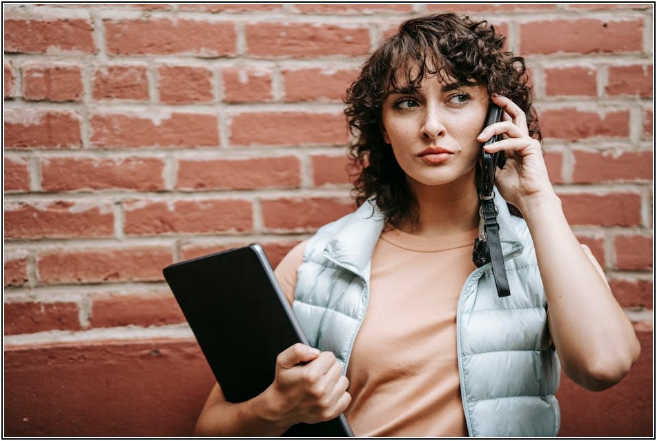 비언어적 표현 마스터하기: 당신의 말을 더욱 강력하게