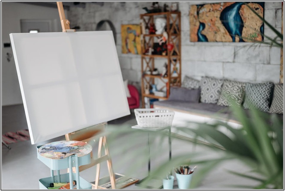 화장실 코너 선반으로 달라지는 정리정돈 마법