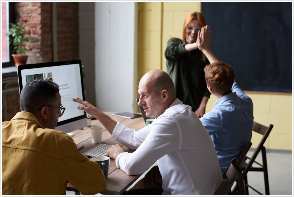 50인치 모니터, 당신에게 딱 맞는 완벽 선택 가이드