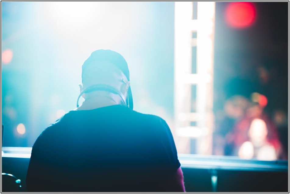 성공적인 연예인 광고, 업종별 특성 분석 및 활용법