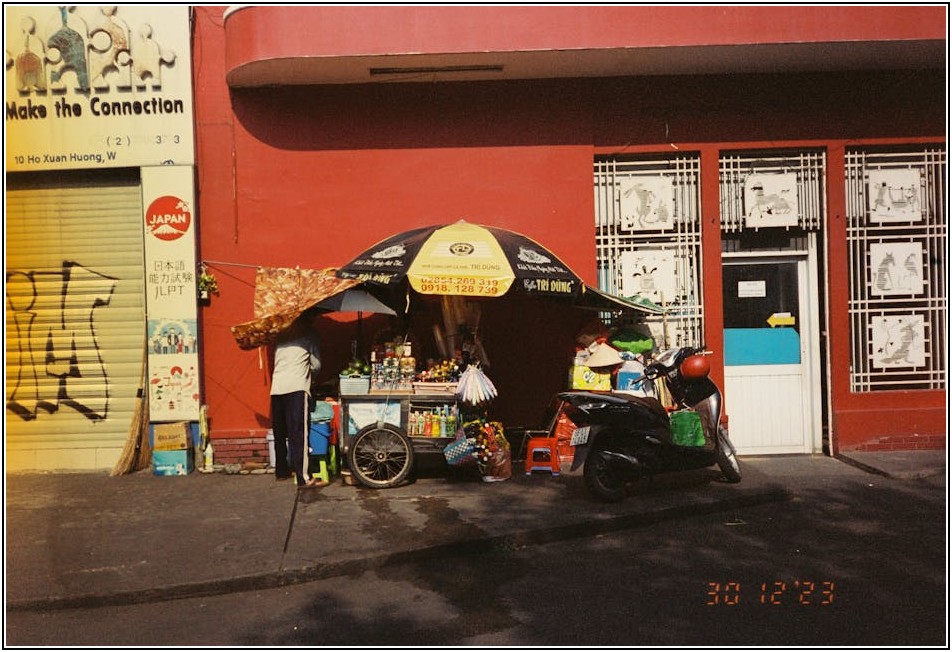 효율적인 우산 정리, 공간 절약 인테리어 팁