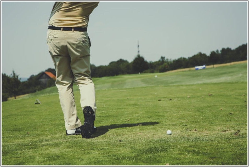 골프 스윙 교정기, 이렇게 사용하면 비거리 UP!