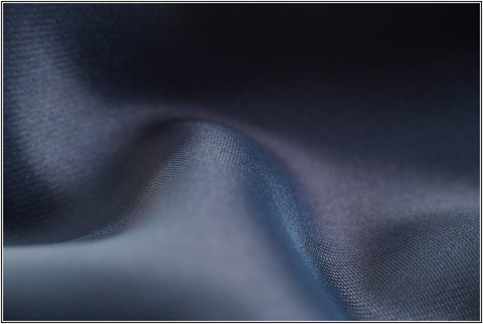 아크릴 원단 디자인 선택 가이드: 컬러별 매력 탐구