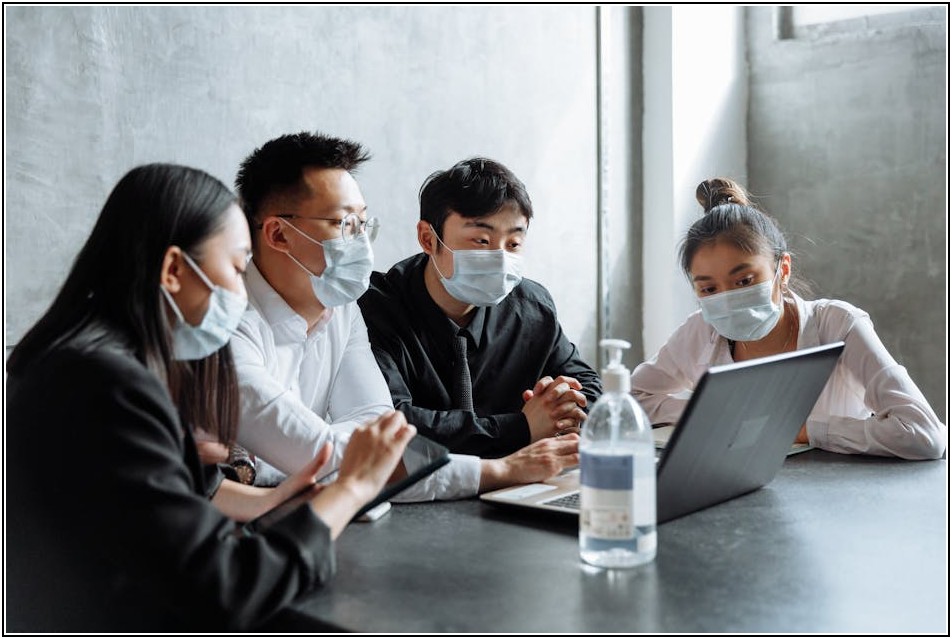 신규 법인, 정부 지원 대출로 자금 문제 해결!