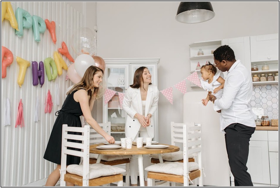 나만의 환갑 플랜카드, 사진과 그림으로 감동 두 배