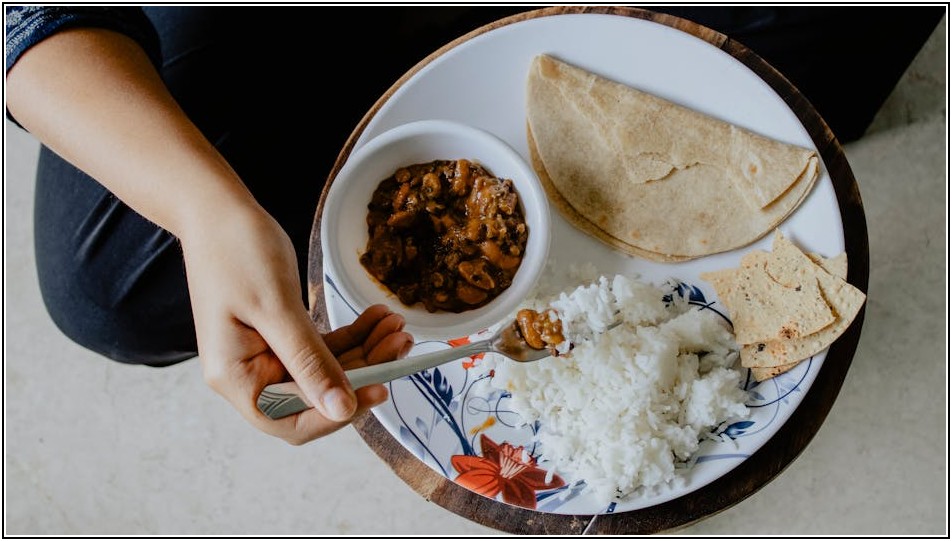 구름 계란 덮밥: 맛과 풍미를 살리는 특별한 비법