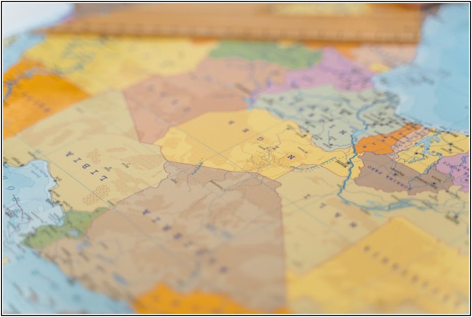 위치 추적, 사생활 침해 논란 속 빛나는 활용 사례