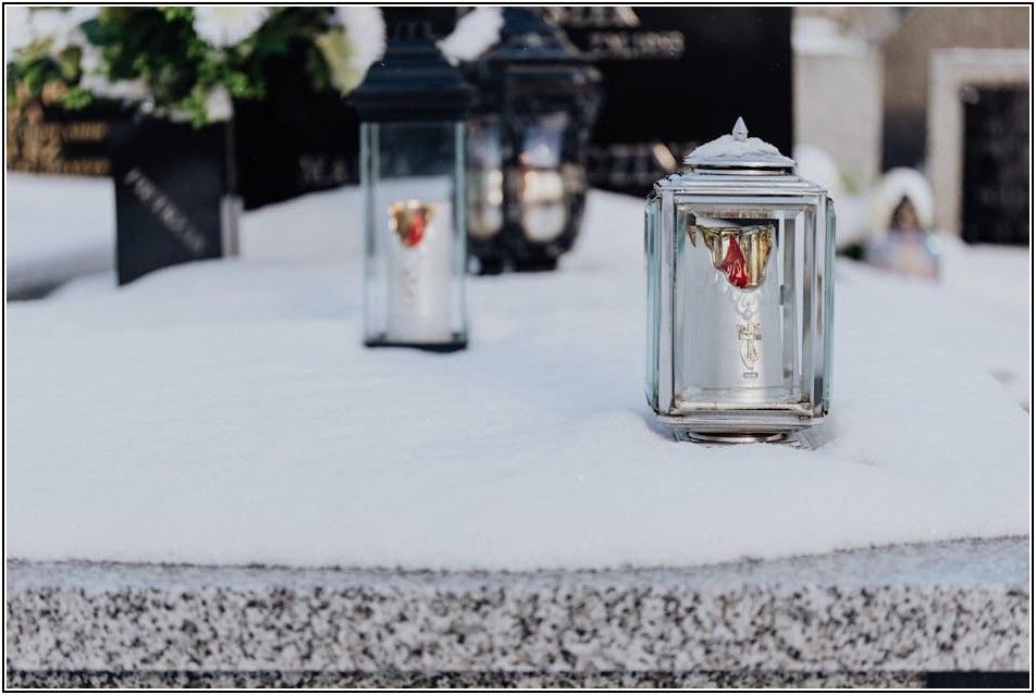 기출문제로 완성하는 손해사정사 완벽 대비 학습법