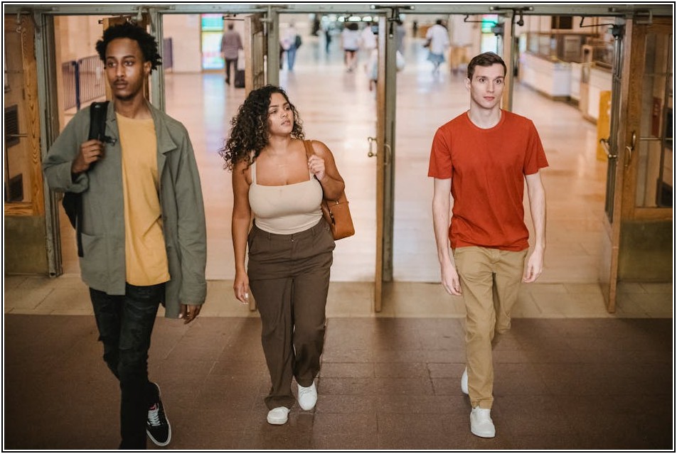 성공적인 도매 쇼핑몰 활용법: 주의사항과 꿀팁 총정리