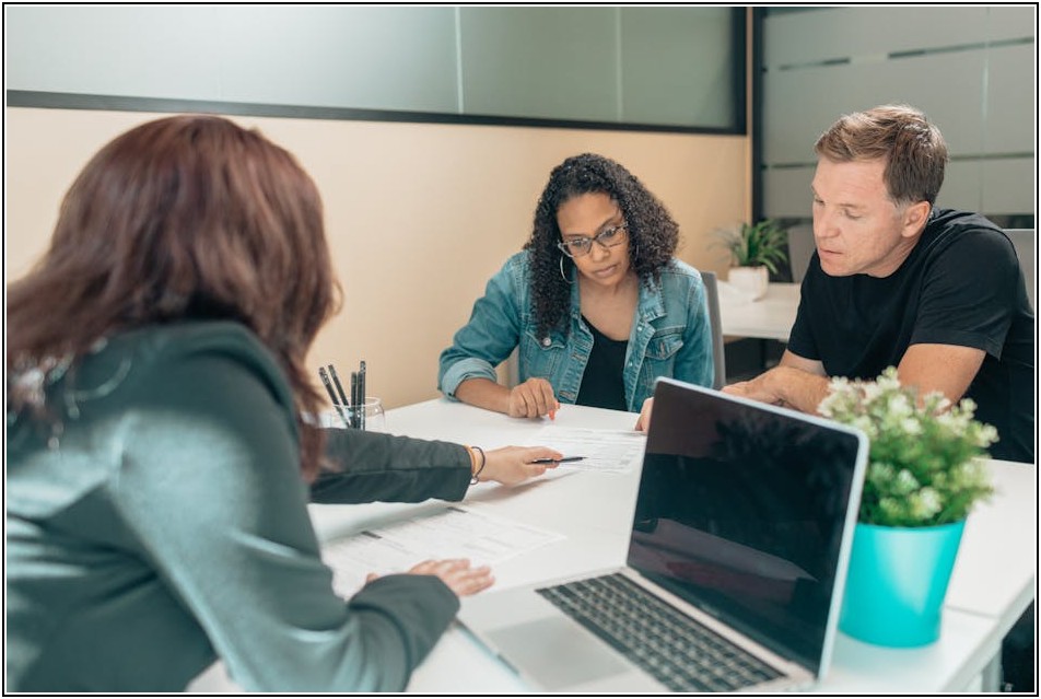 단기 계약직이라면 꼭 알아야 할 권리 보호 전략