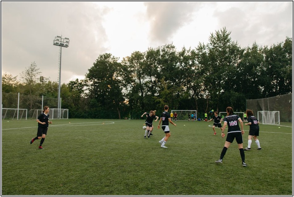 여자 축구의 모든 것, 꿈나무들을 위한 지침서