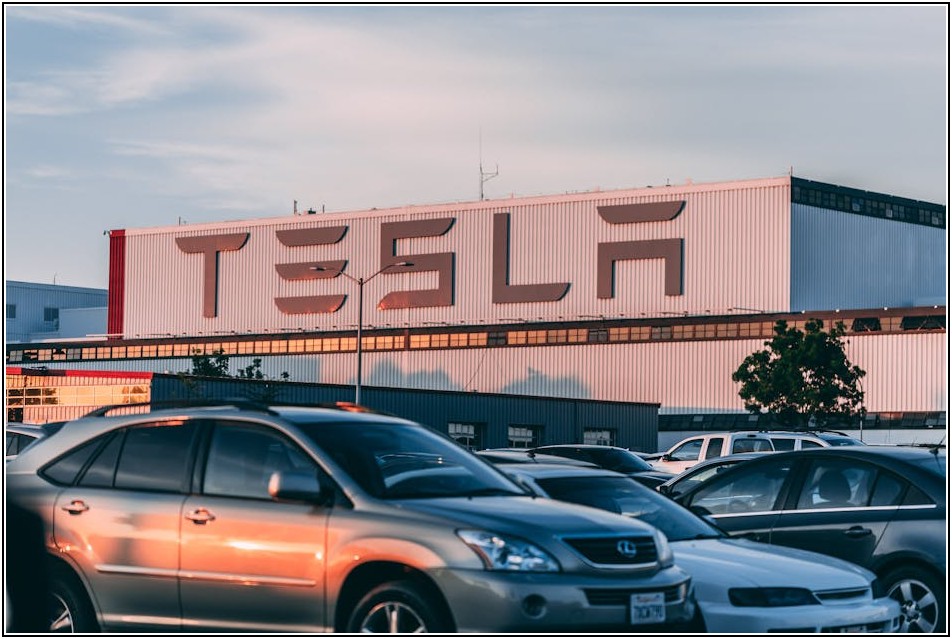 테슬라 주가, 요인별 분석으로 현명한 투자하기