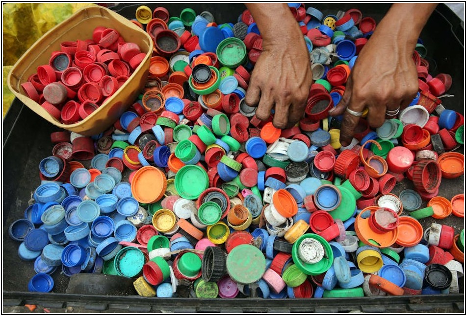 대형 쓰레기통, 냄새 걱정 끝! 최적의 선택 가이드