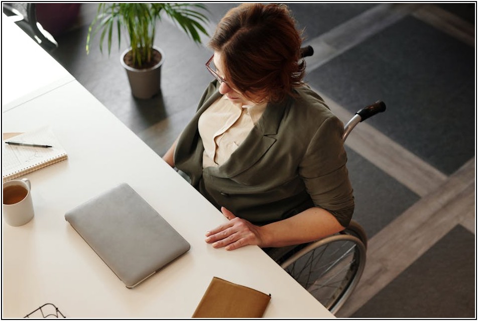 연봉 껑충! 고수익 직업 탐색, 당신의 미래는?