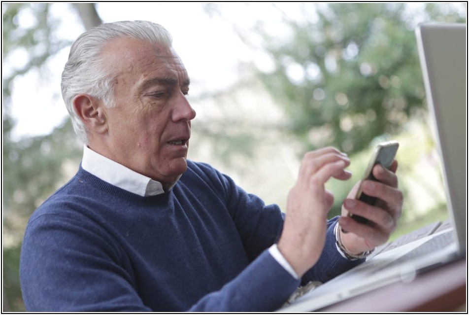 내 손안의 금덩이? 폐휴대폰, 처리 방법 총정리