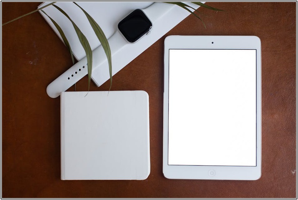 시선 사로잡는 아크릴 쇼케이스 디자인 가이드