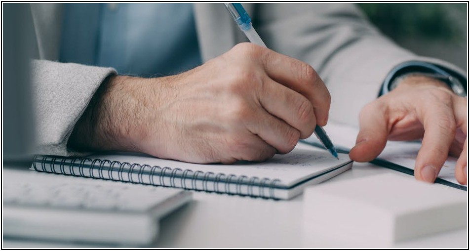 명품 레포트 탄생, 수정 및 검토의 모든 것