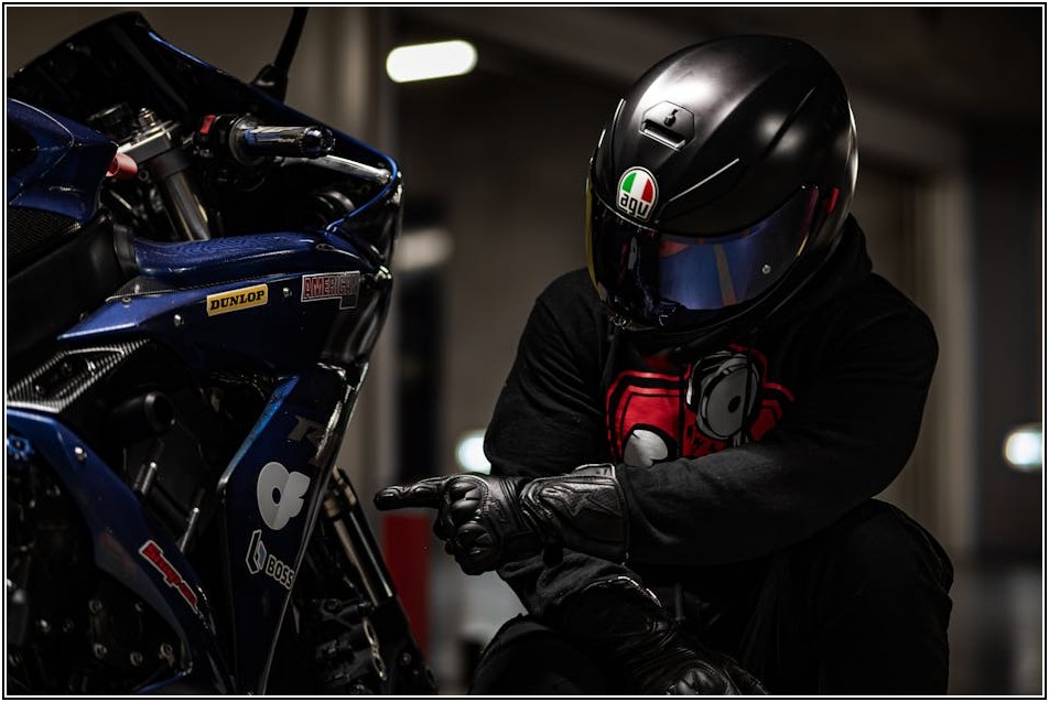 바이크 헬멧 데칼 스티커, 꼼꼼한 관리로 수명 연장