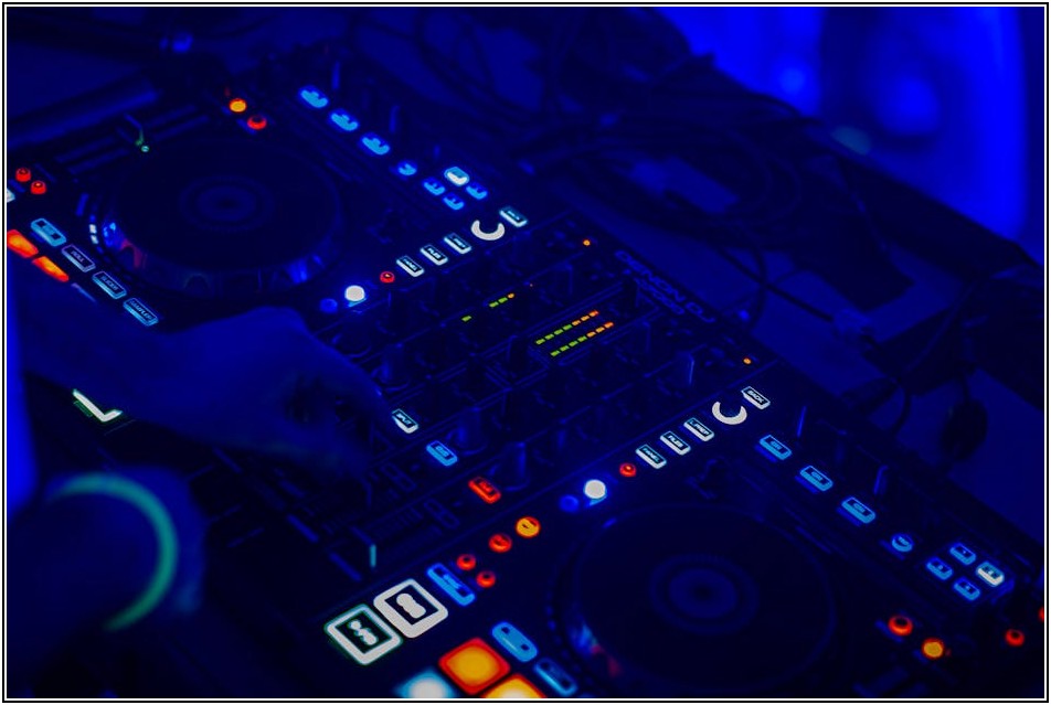 최적의 LED 전광판 솔루션, 환경별 완벽 가이드