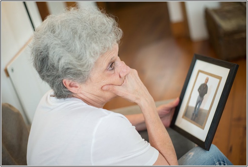 우리 아기 돌사진, 액자 보관법 완벽 가이드