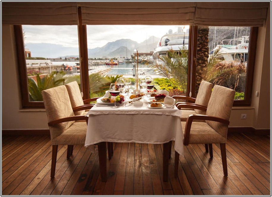 매출 올리는 식당 배너, 디자인부터 제작까지 완벽 가이드