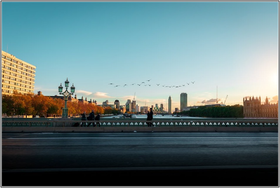 가산 KS타워, 단순한 건물을 넘어선 랜드마크의 조건