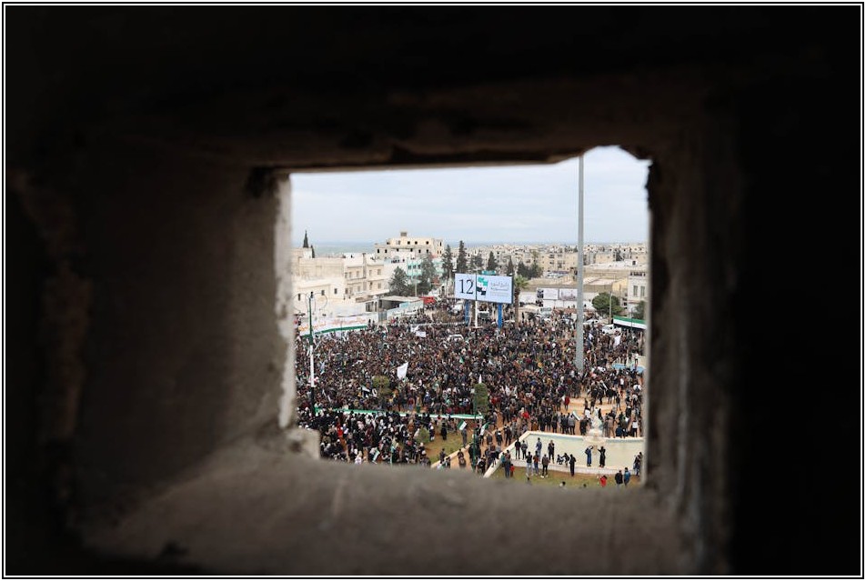 특별한 공간 연출, 대형 아크릴 액자 구매 가이드