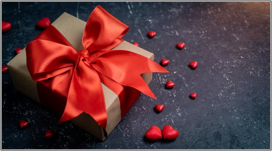100일, 사랑하는 이를 위한 완벽한 기념일 선물 가이드