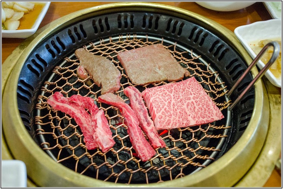 우리 동네 뼈구이 맛집 탐방: 특별한 날 추천 메뉴