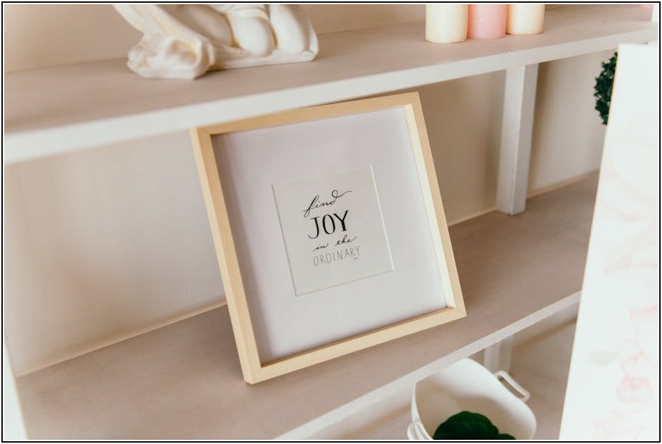 우리 집 인테리어 완성, 우드 액자 사진 연출법
