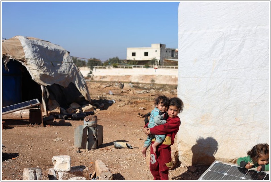 캠핑부터 행사까지, 접이식 천막 활용법 총정리