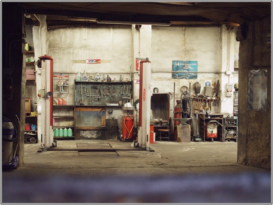 산업 박람회, 기회를 잡는 참가 업체와 방문객을 위한 완벽 가이드