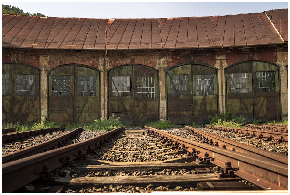 장마철 지붕 누수, 완벽 대비 완벽 해결법