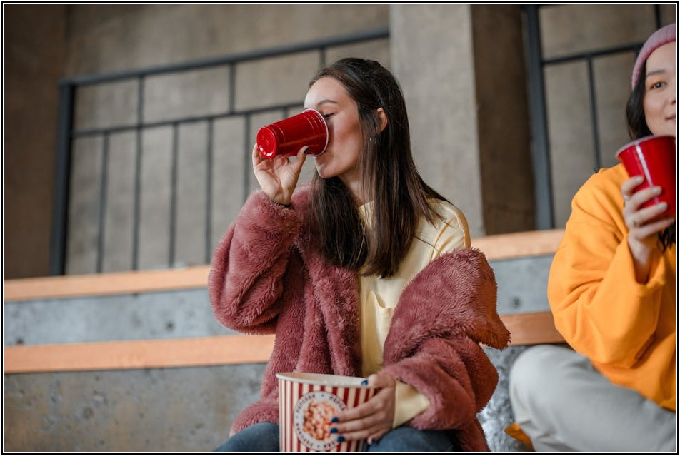 다이어트 중 술자리, 칼로리 부담 없는 술안주 추천 리스트