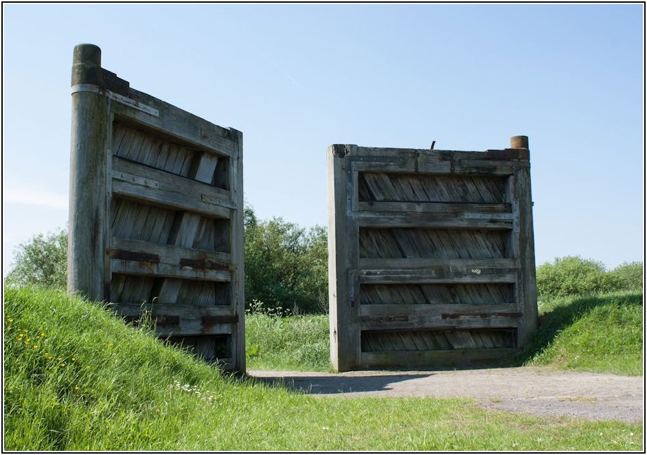 스텐 자바라 대문, 고급스러움과 실용성을 더하는 선택
