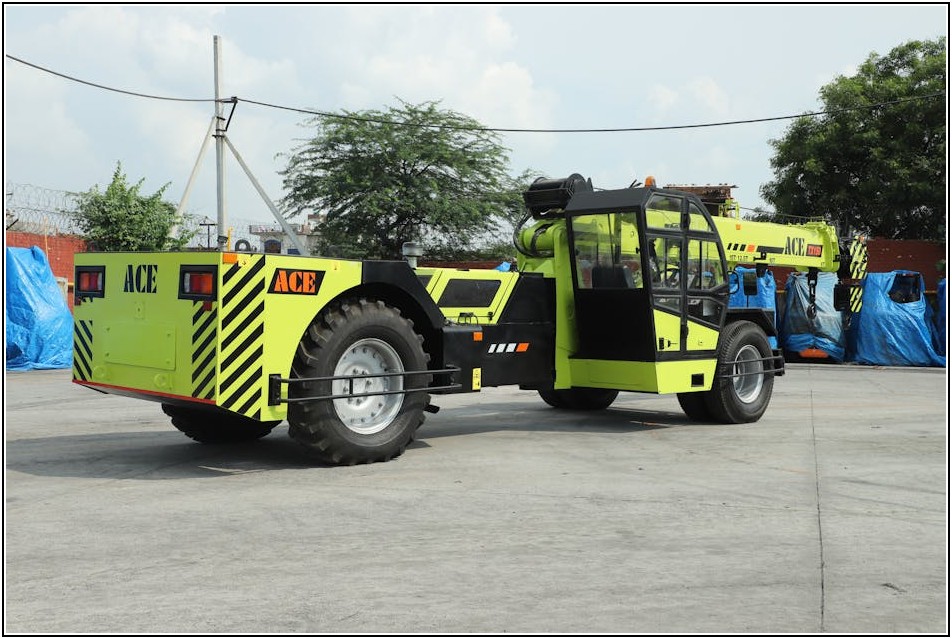 유압 커플러 완벽 가이드: 사용법부터 안전 주의사항까지