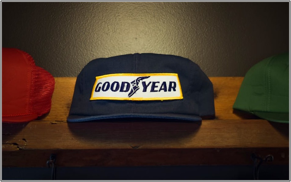 옷수납선반, 보이지 않는 공간까지 활용하는 팁