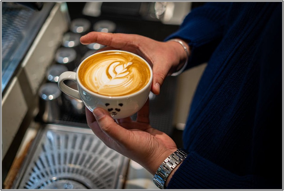 빽다방 매출 끌어올리는 놀라운 분석 전략