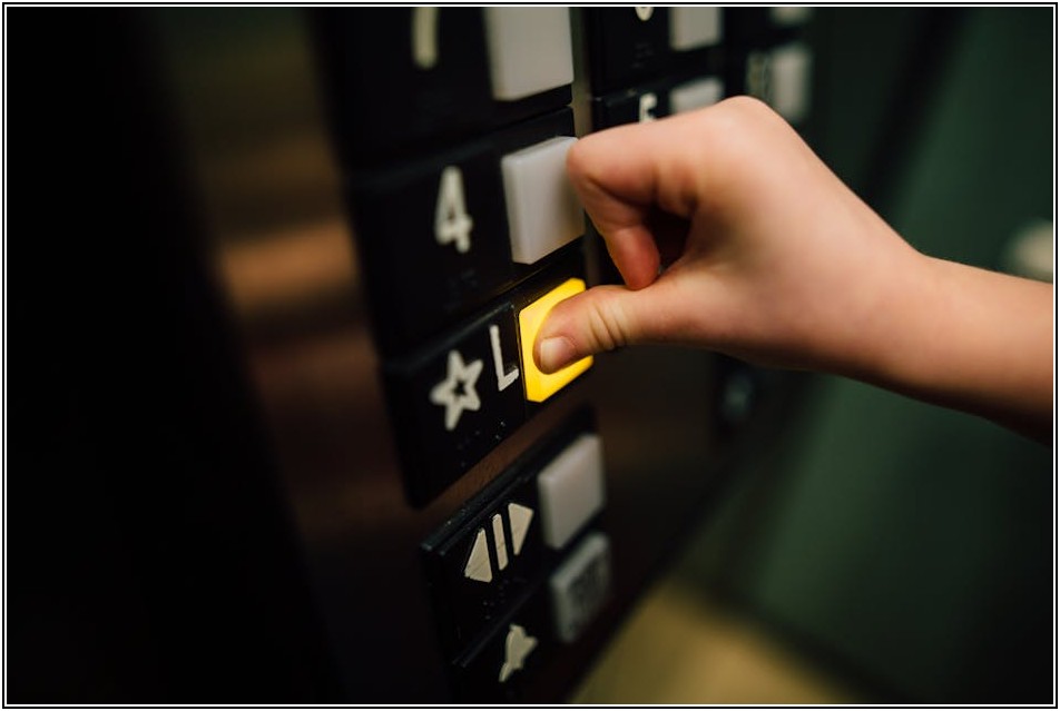 건강한 젤라또를 위한 필수 코스: 기계 위생 관리 가이드