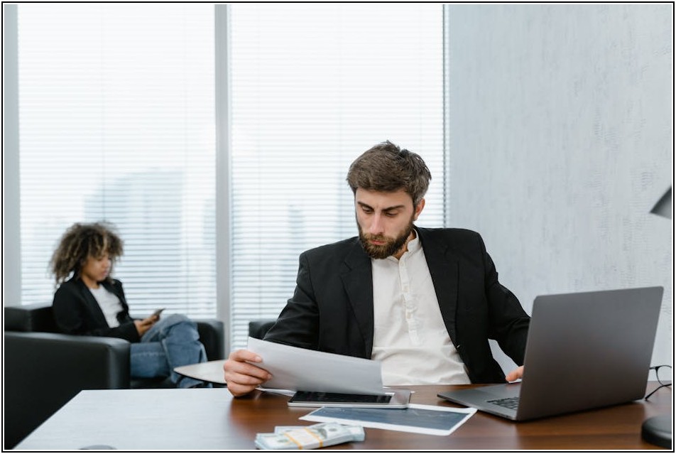 성공적인 리뷰 관리: 플랫폼별 차이점과 활용 전략